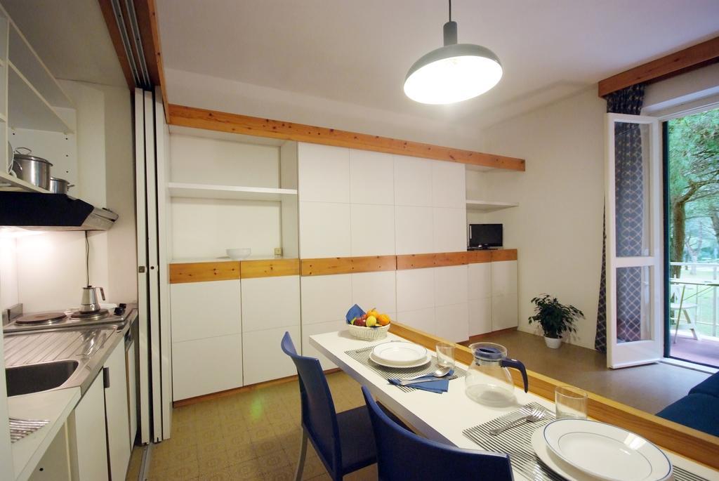 Residence Golfo Della Lacona Phòng bức ảnh