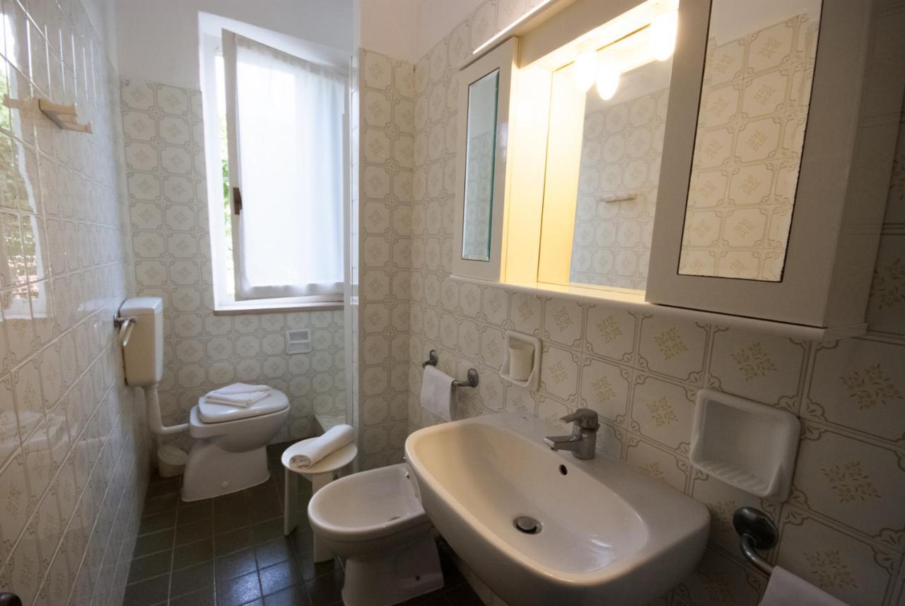 Residence Golfo Della Lacona Ngoại thất bức ảnh