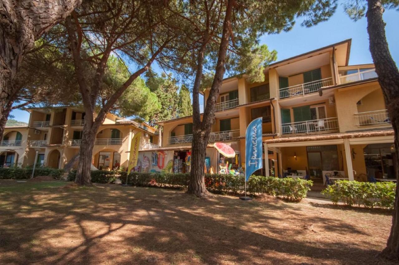 Residence Golfo Della Lacona Ngoại thất bức ảnh
