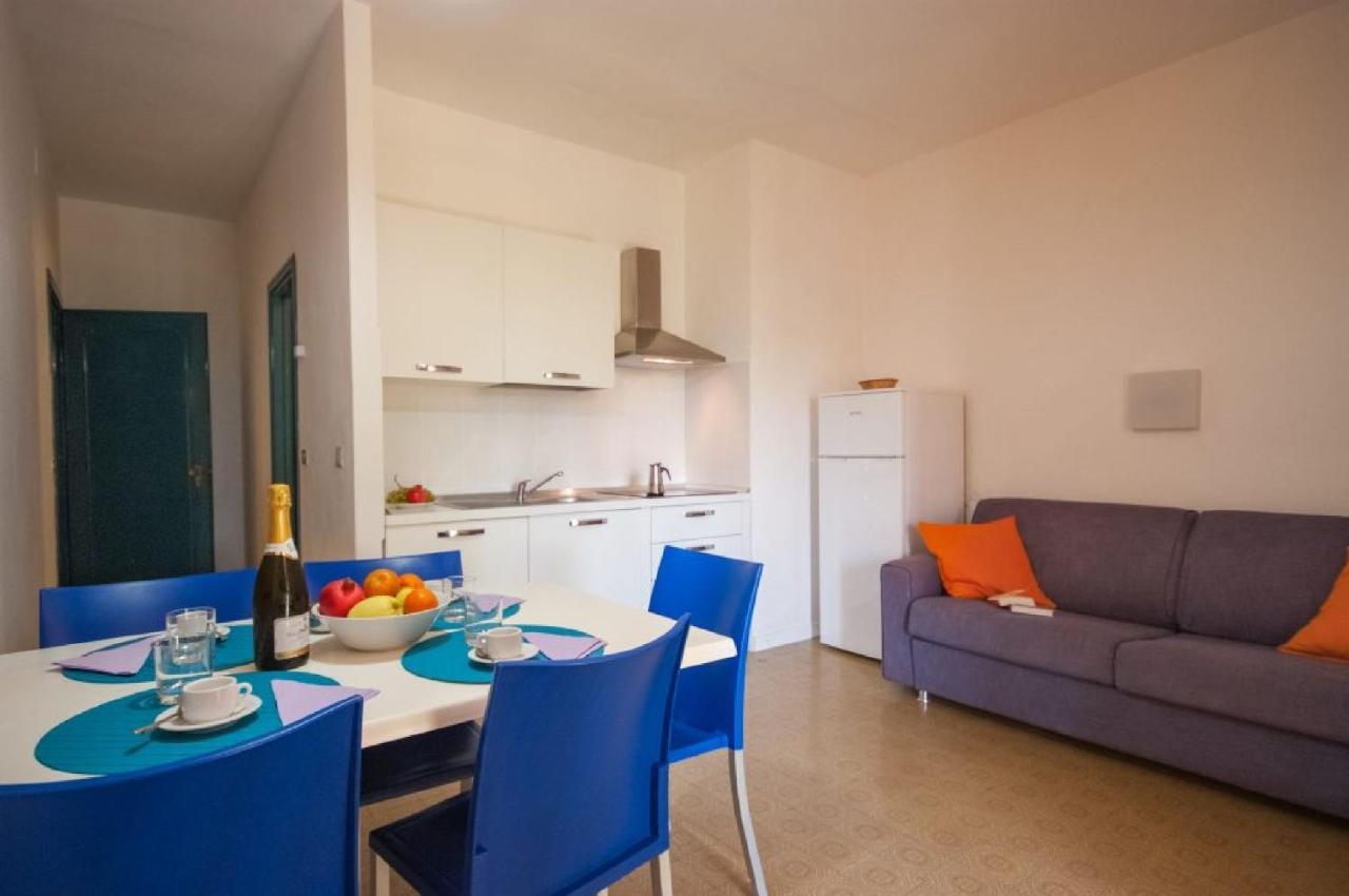Residence Golfo Della Lacona Ngoại thất bức ảnh